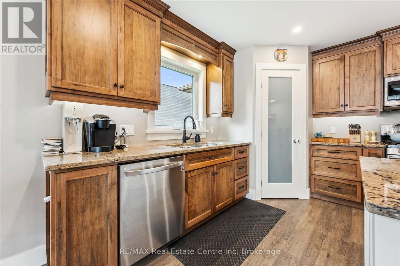 91 GERBER DRIVE Image 16