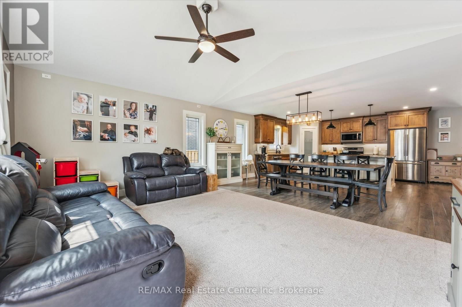 91 GERBER DRIVE Image 24
