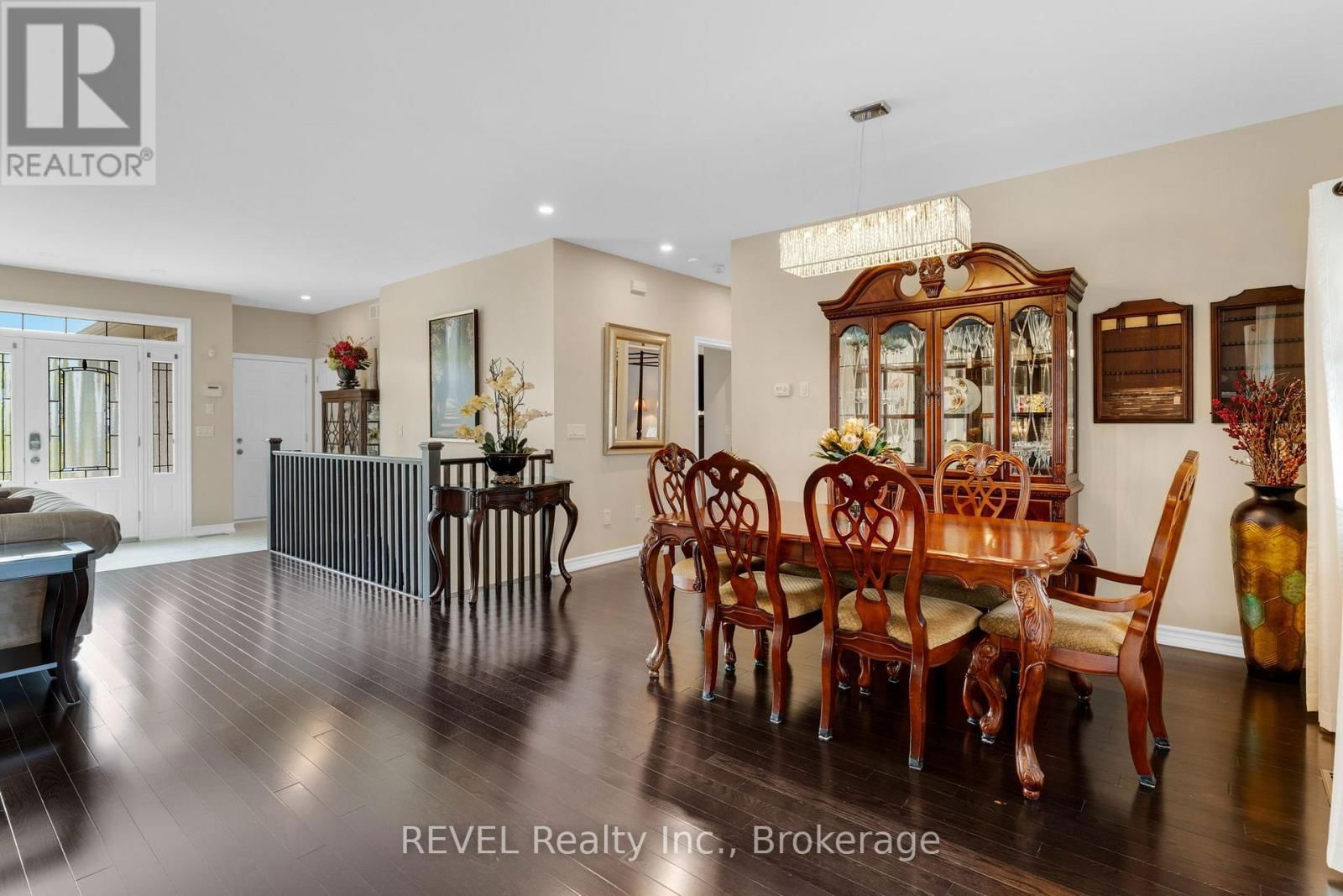 181 HETRAM COURT Image 16