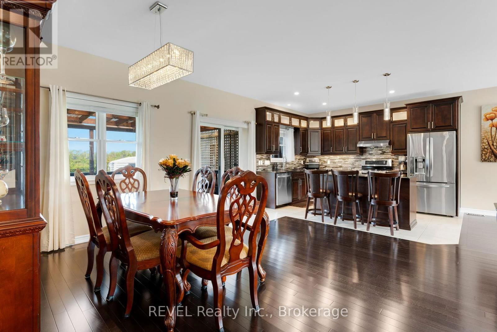 181 HETRAM COURT Image 17