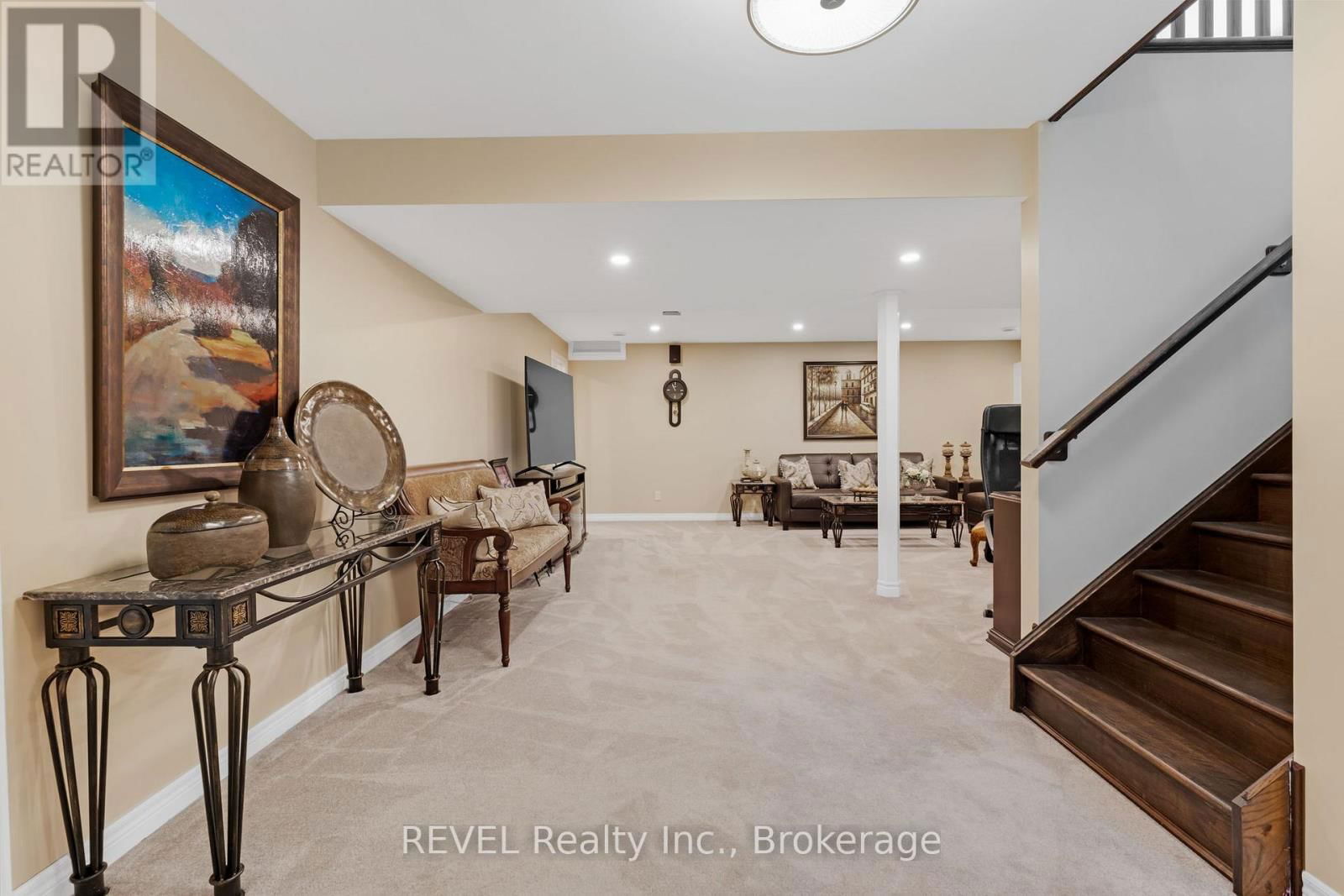 181 HETRAM COURT Image 23