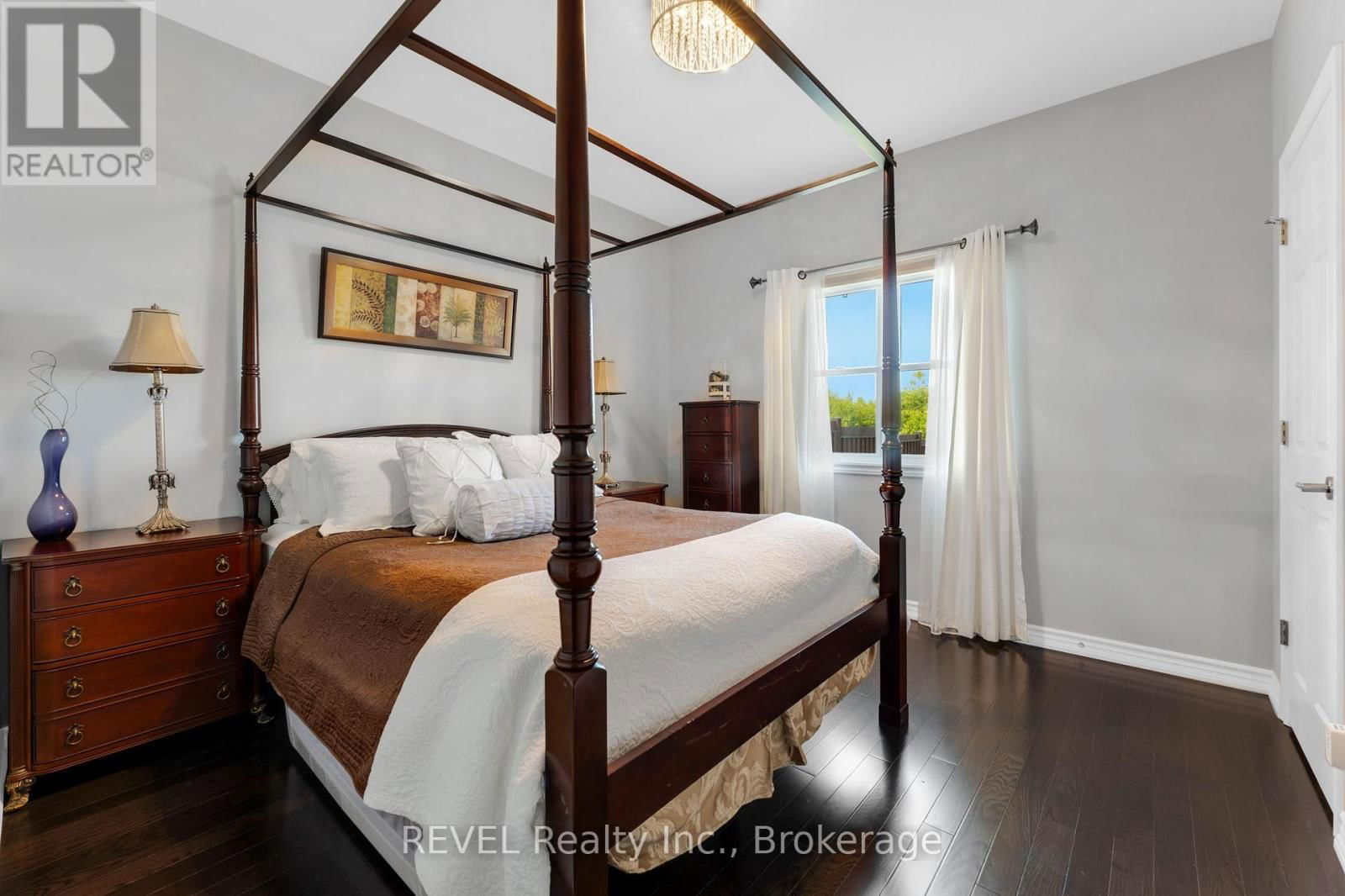181 HETRAM COURT Image 38