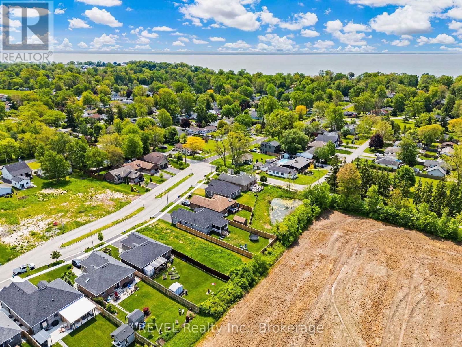 181 HETRAM COURT Image 46