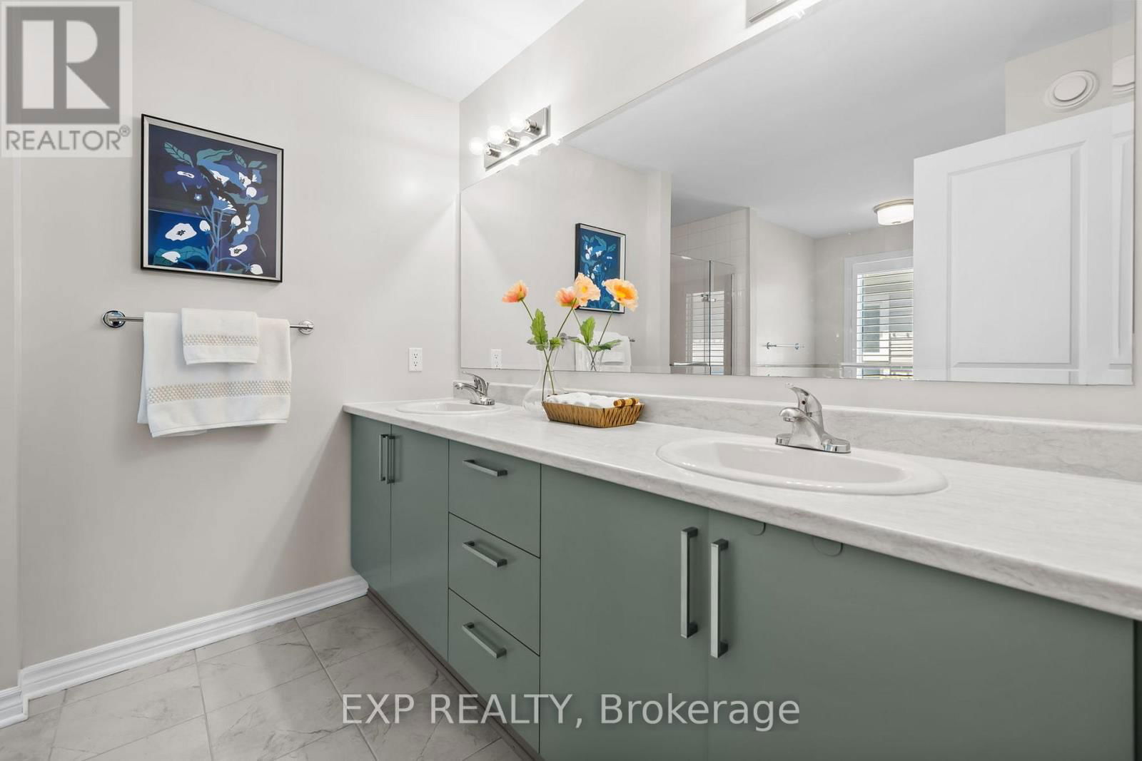 531 VIVERA PLACE Image 27