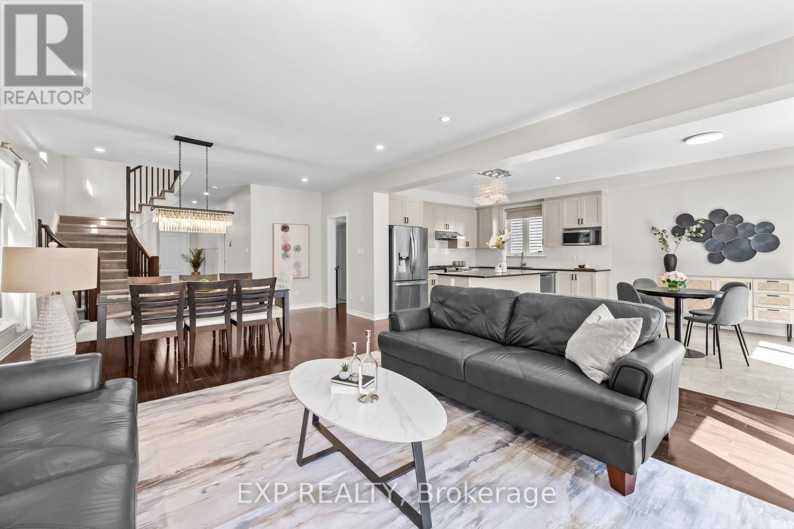 531 VIVERA PLACE Image 7
