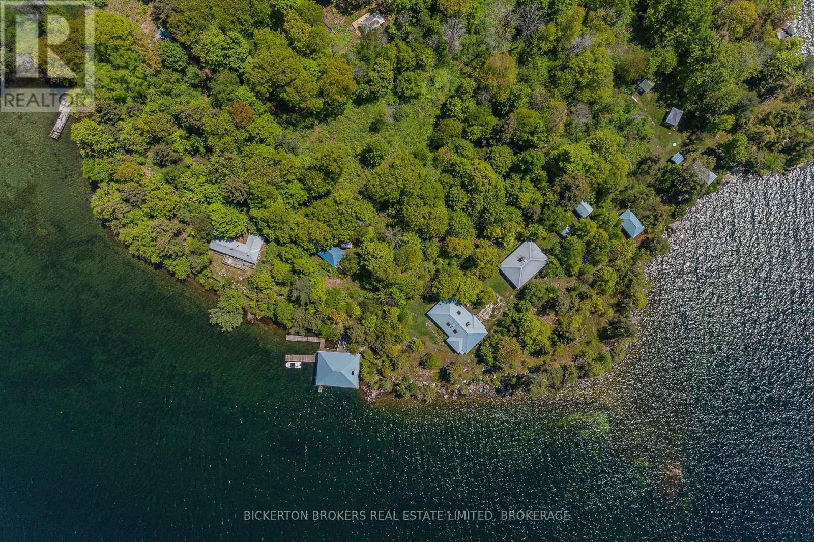 16 HAY ISLAND Image 50