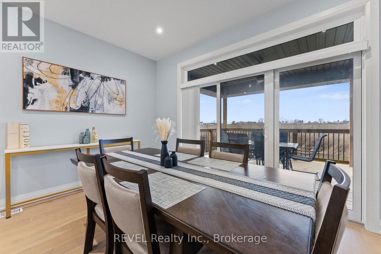 151 CRADDOCK BOULEVARD Image 11