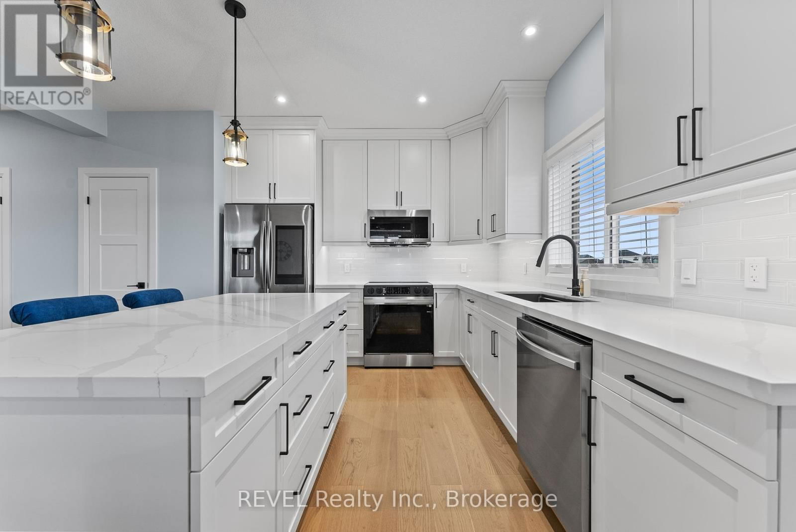 151 CRADDOCK BOULEVARD Image 15