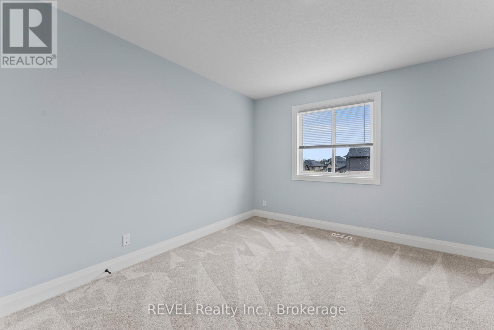 151 CRADDOCK BOULEVARD Image 26
