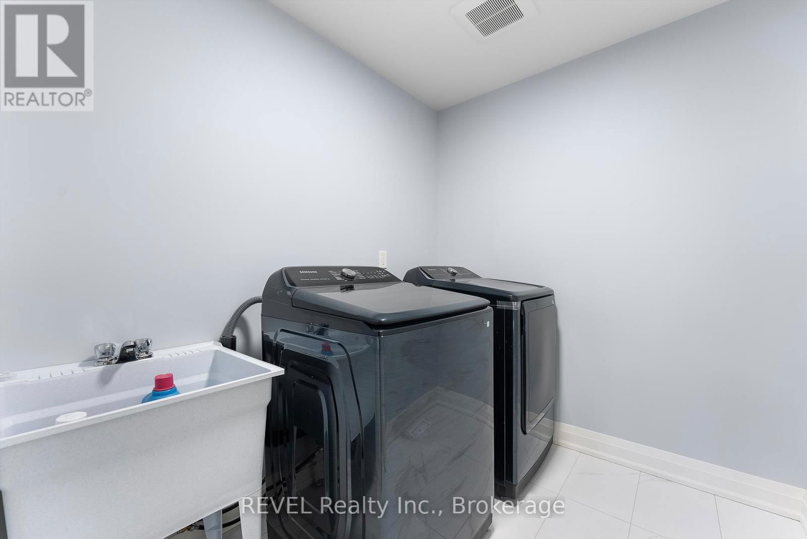 151 CRADDOCK BOULEVARD Image 30