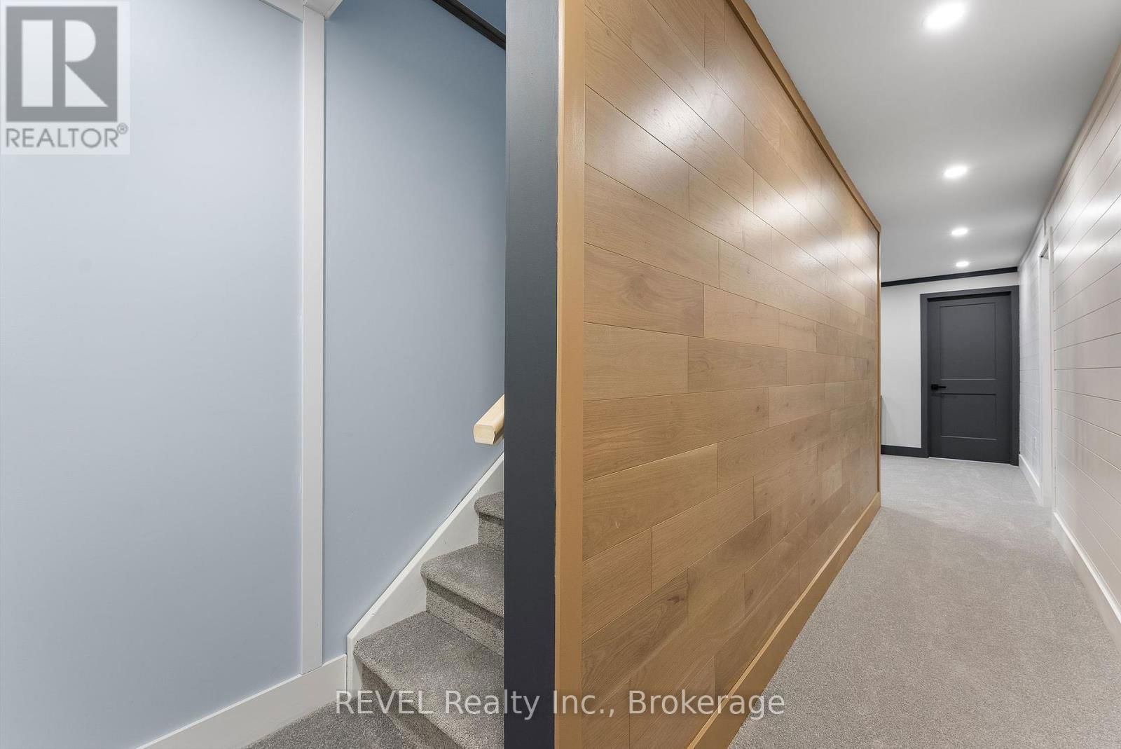 151 CRADDOCK BOULEVARD Image 32