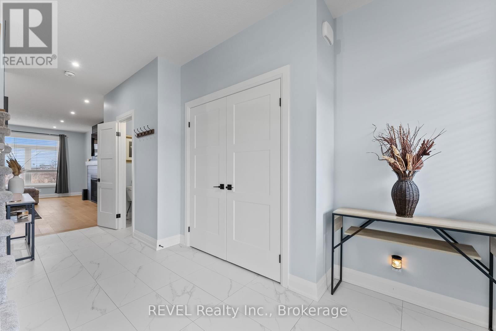 151 CRADDOCK BOULEVARD Image 5