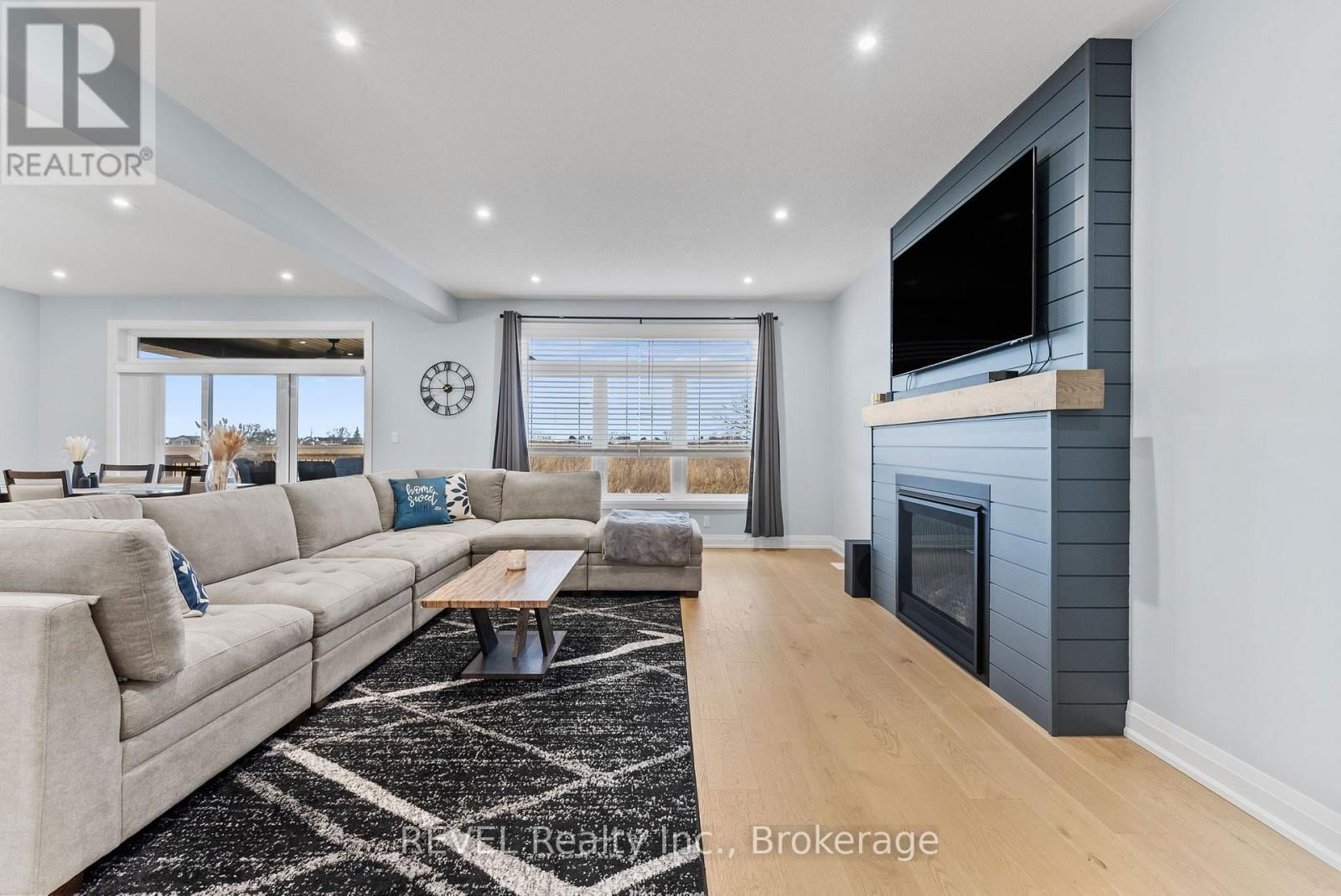 151 CRADDOCK BOULEVARD Image 7