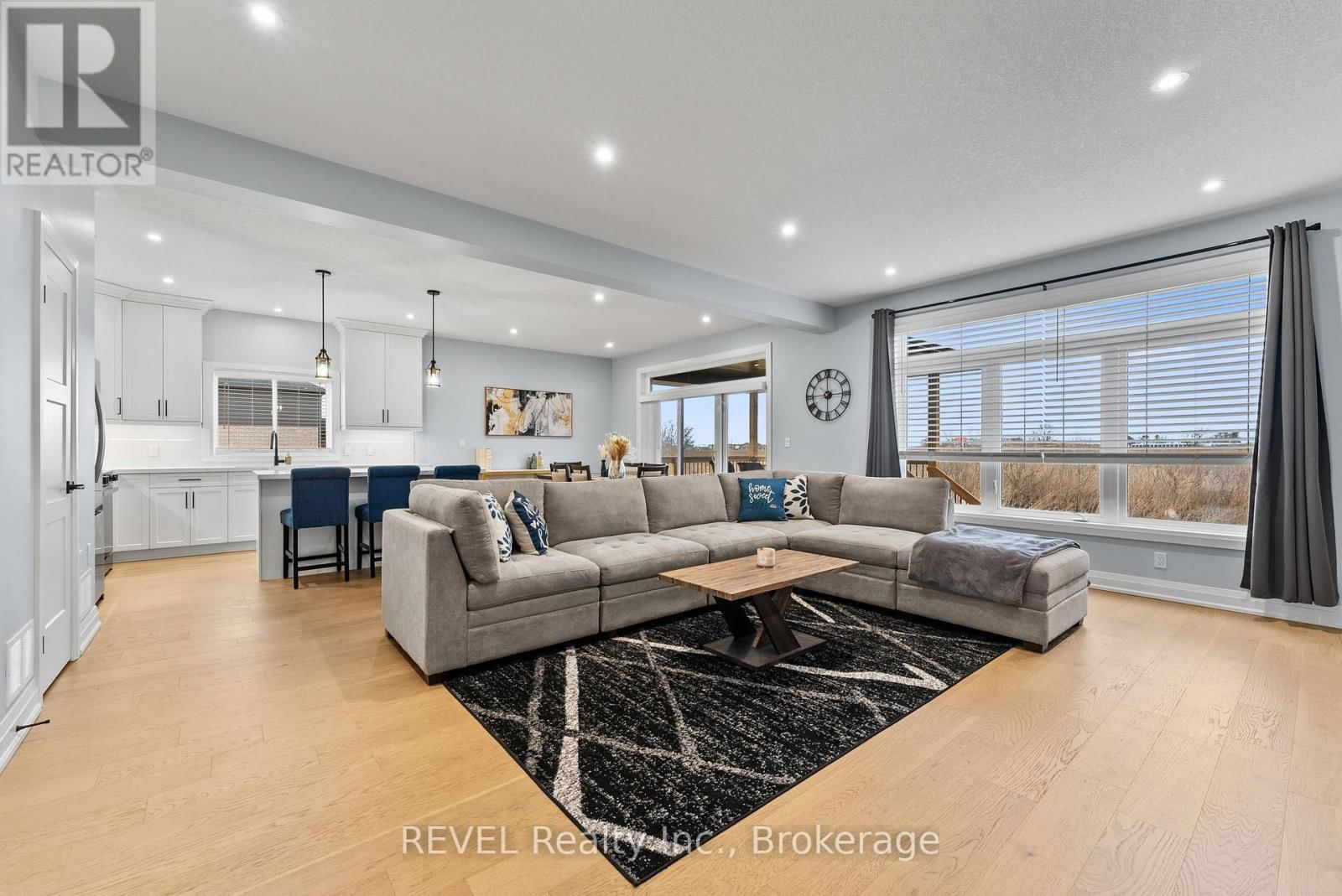 151 CRADDOCK BOULEVARD Image 9