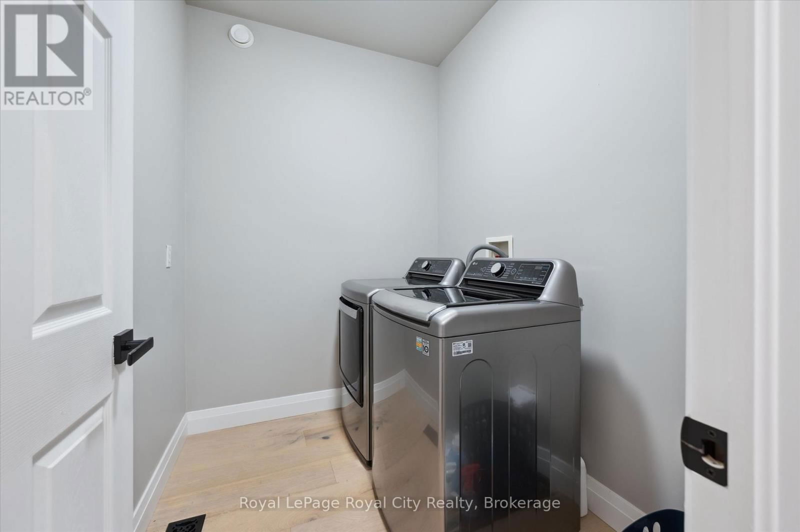 5 HANEY DRIVE Image 31