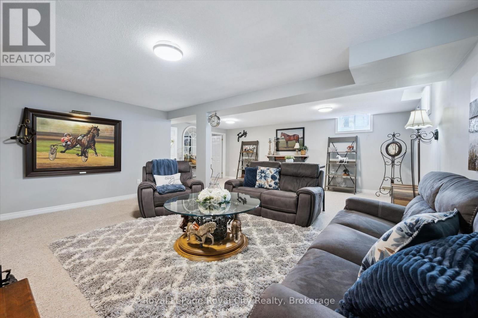5 HANEY DRIVE Image 33