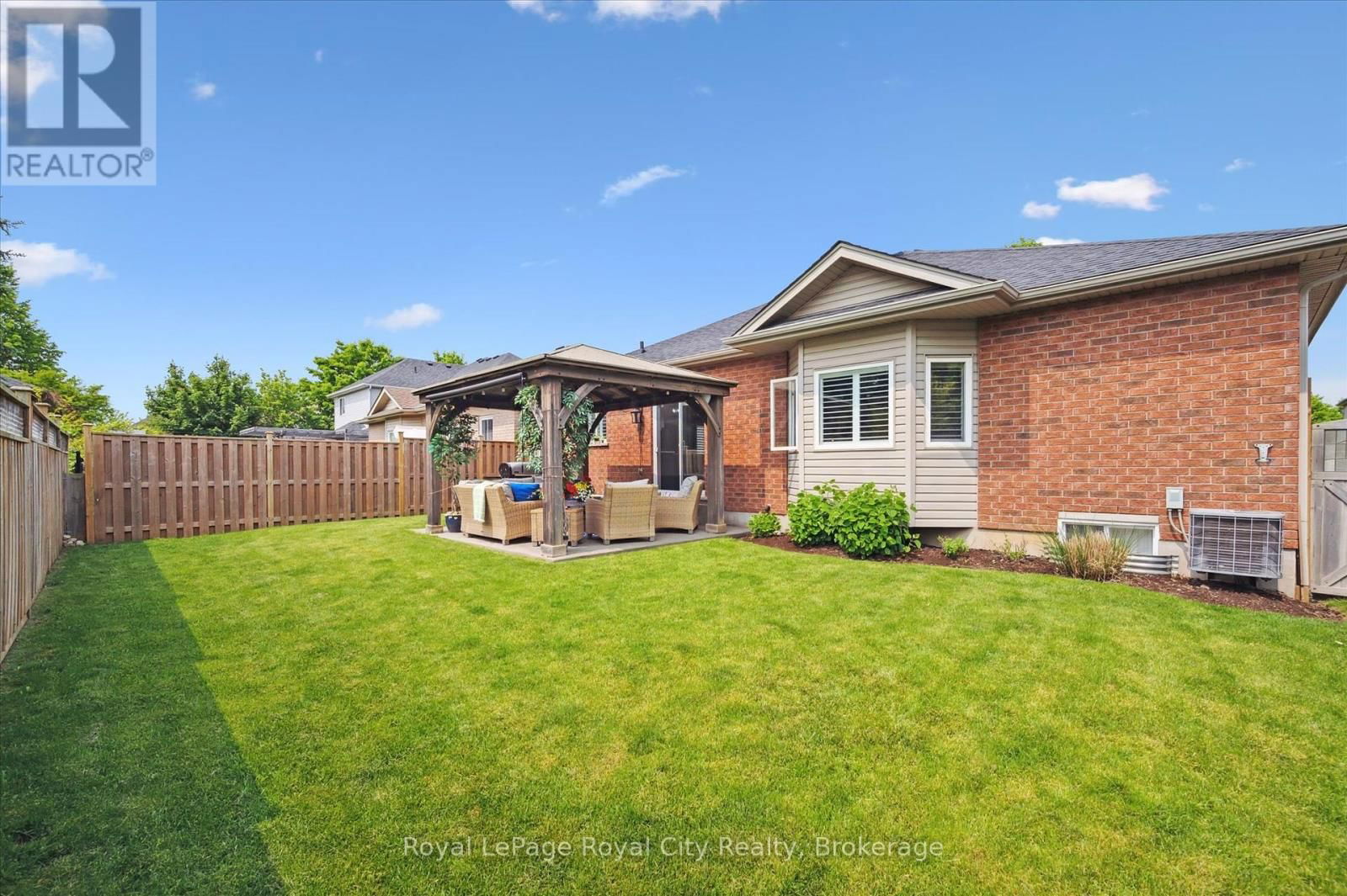 5 HANEY DRIVE Image 44
