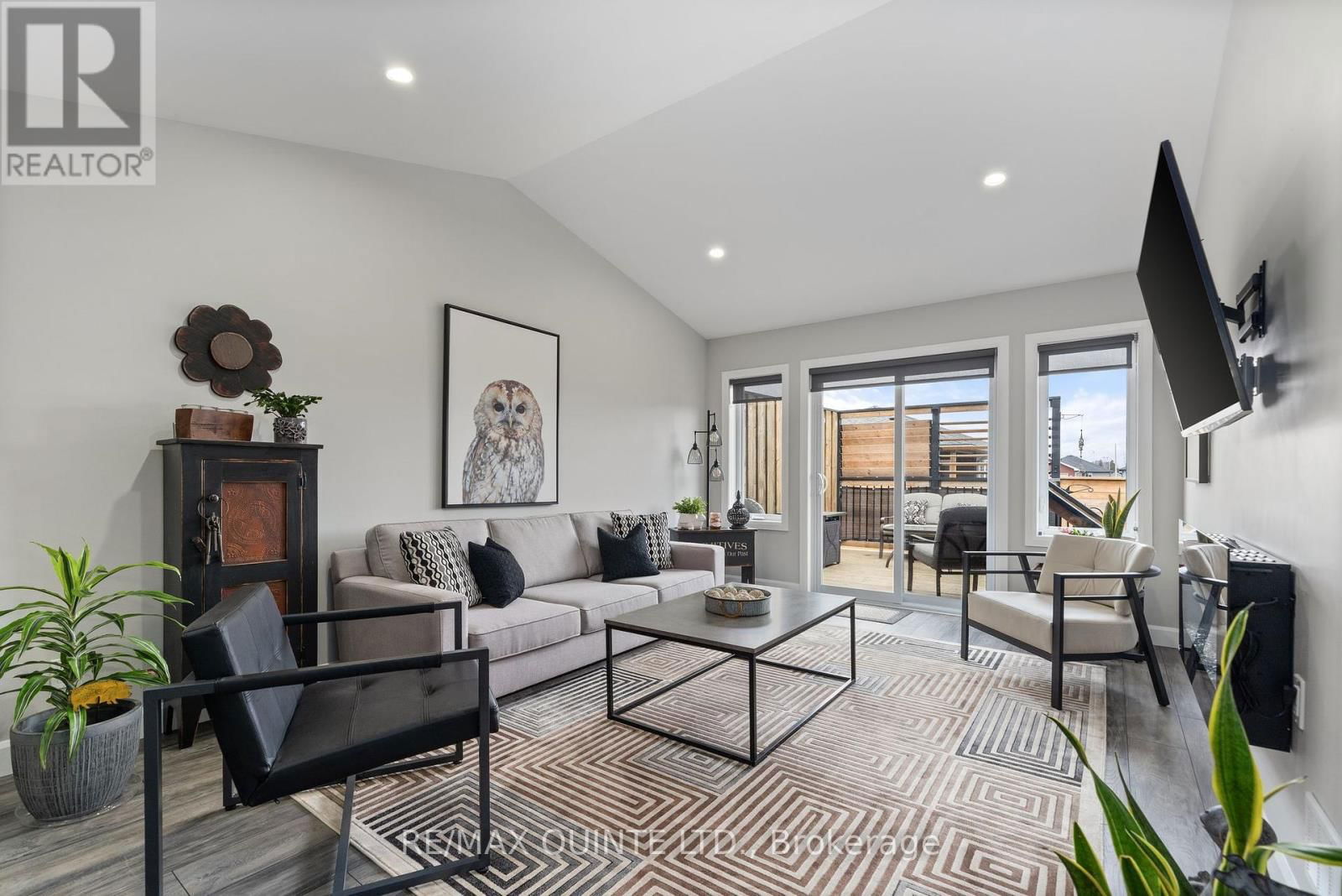 69 DEWAL PLACE Image 14