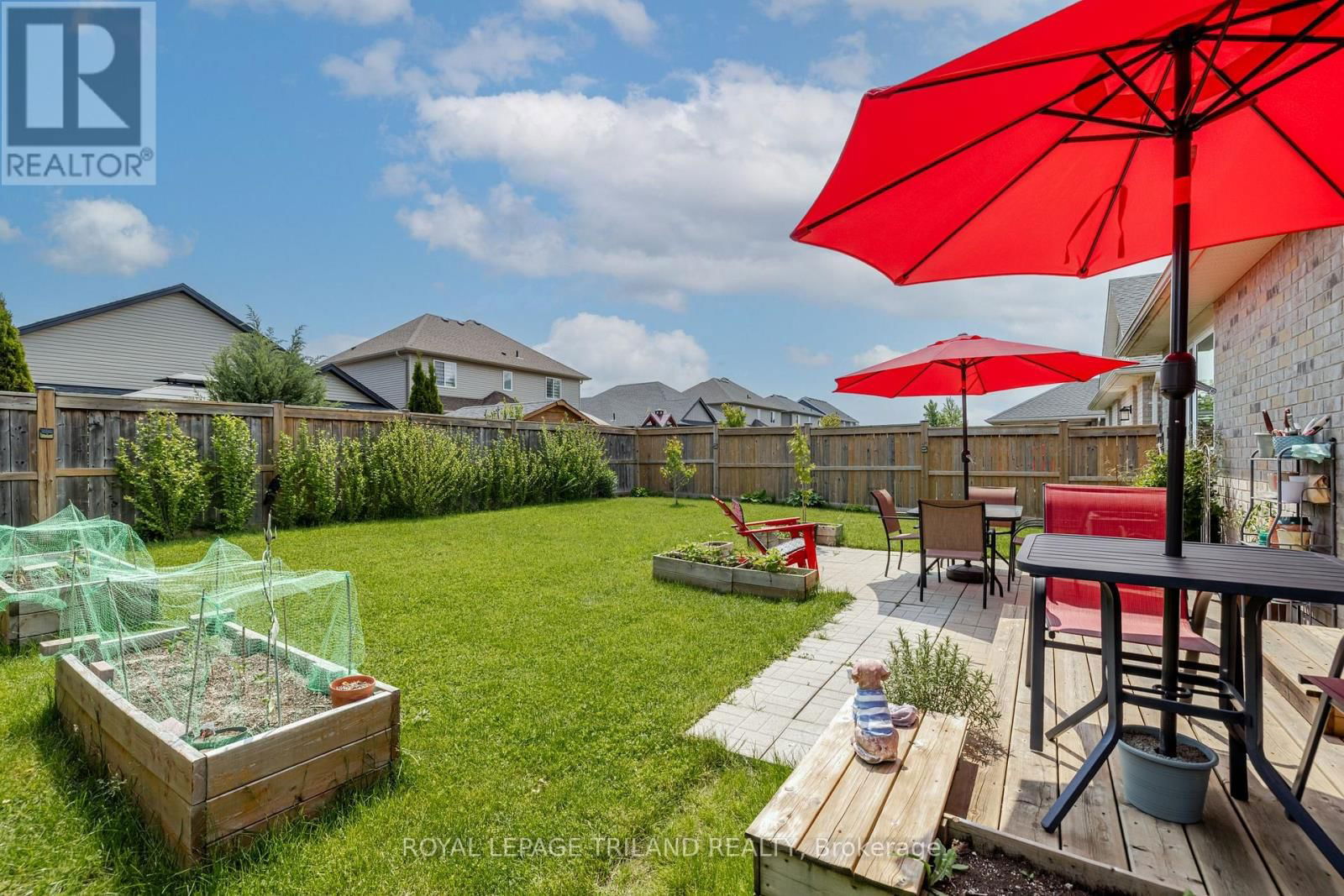 31 ACORN TRAIL Image 32