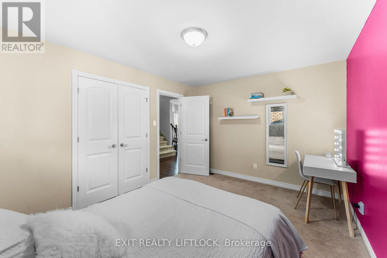 182 CHANDLER CRESCENT Image 22