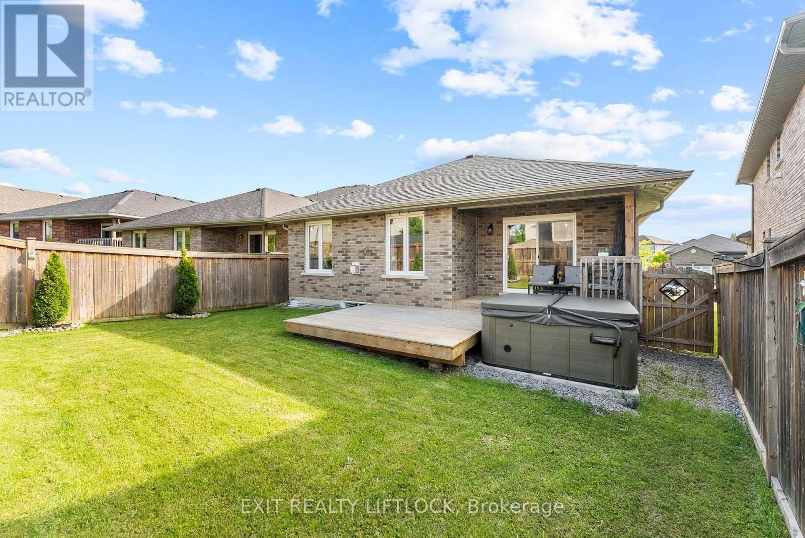 182 CHANDLER CRESCENT Image 47