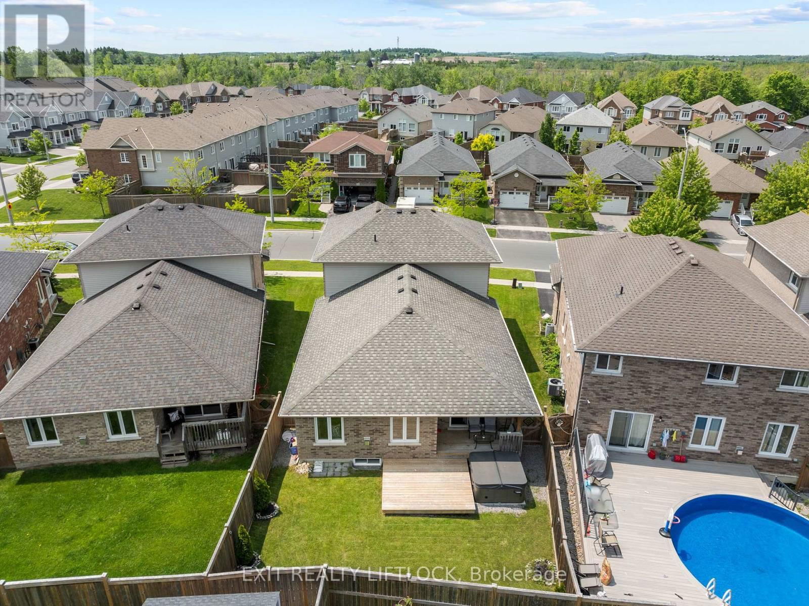 182 CHANDLER CRESCENT Image 48