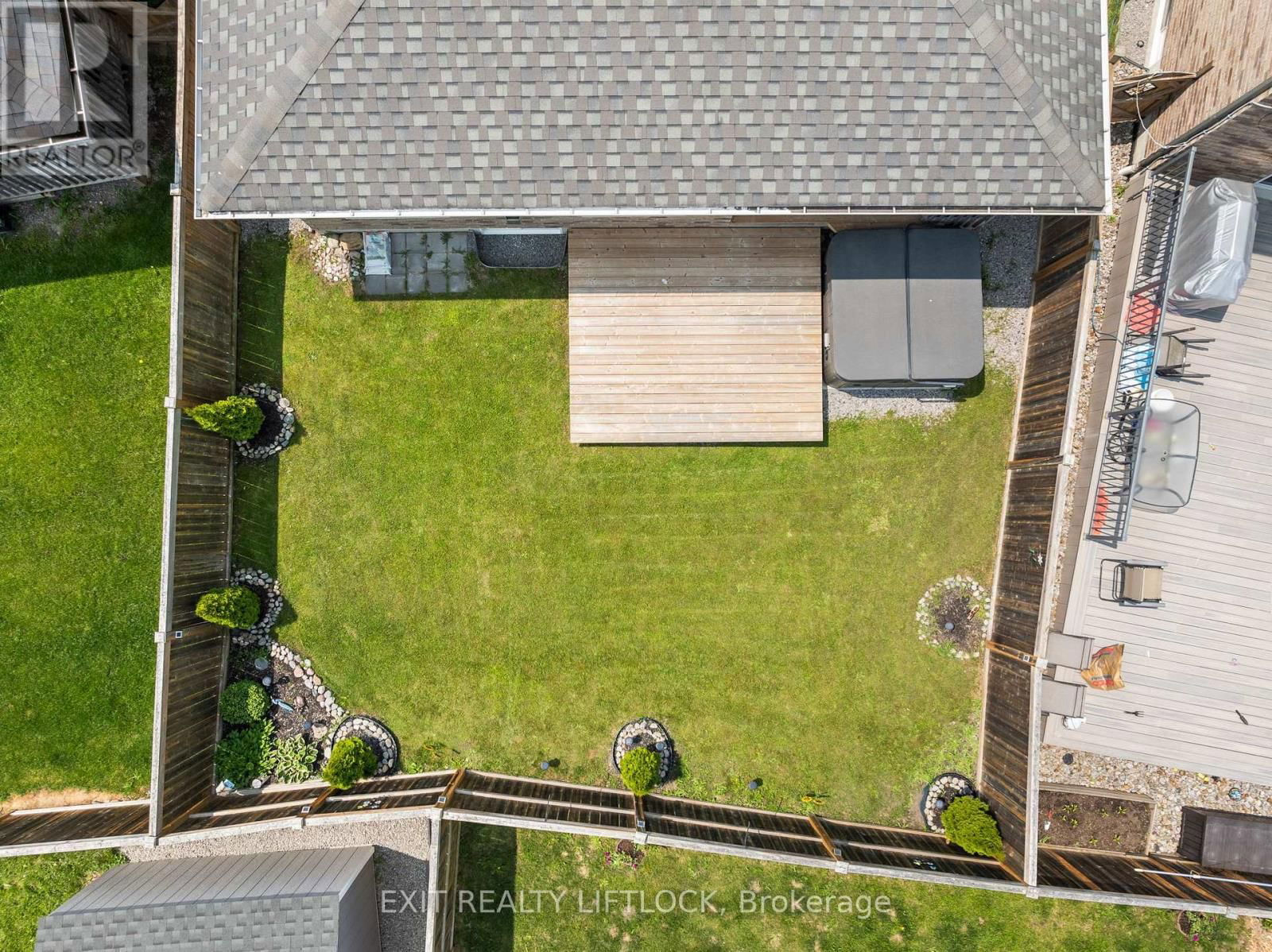 182 CHANDLER CRESCENT Image 49