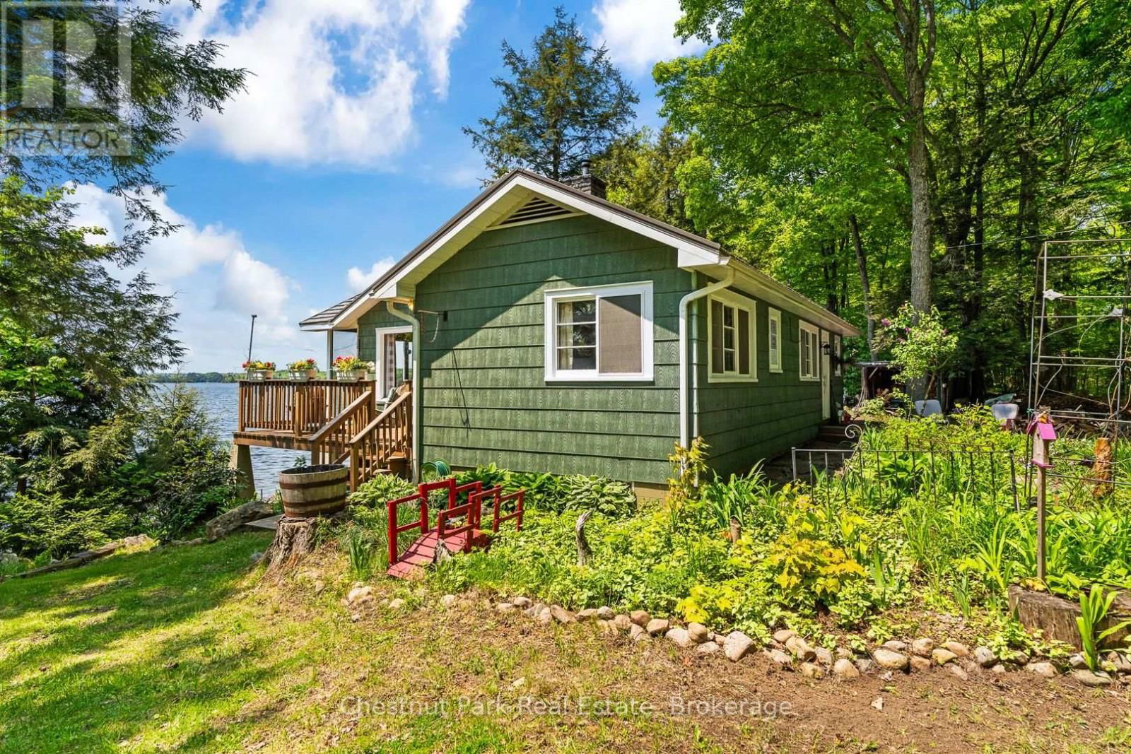 199 LONG POINT ROAD Image 32