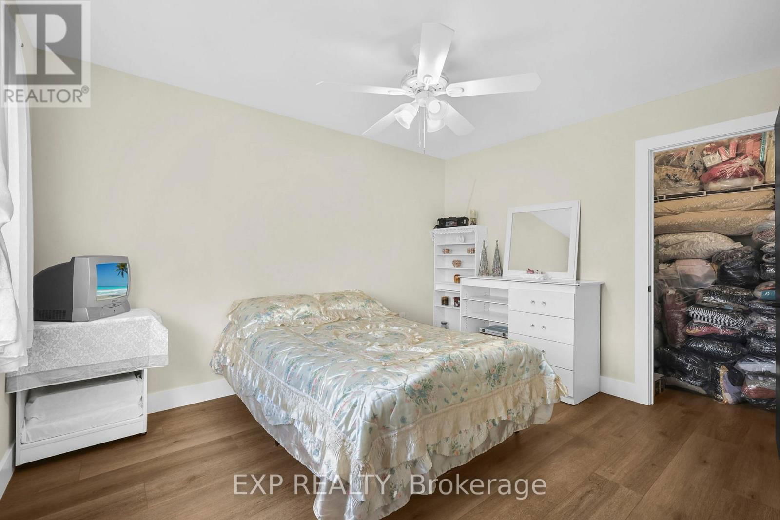 117 CHURCHILL PARK ROAD Image 21