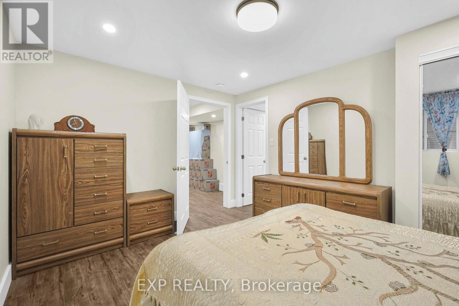117 CHURCHILL PARK ROAD Image 36