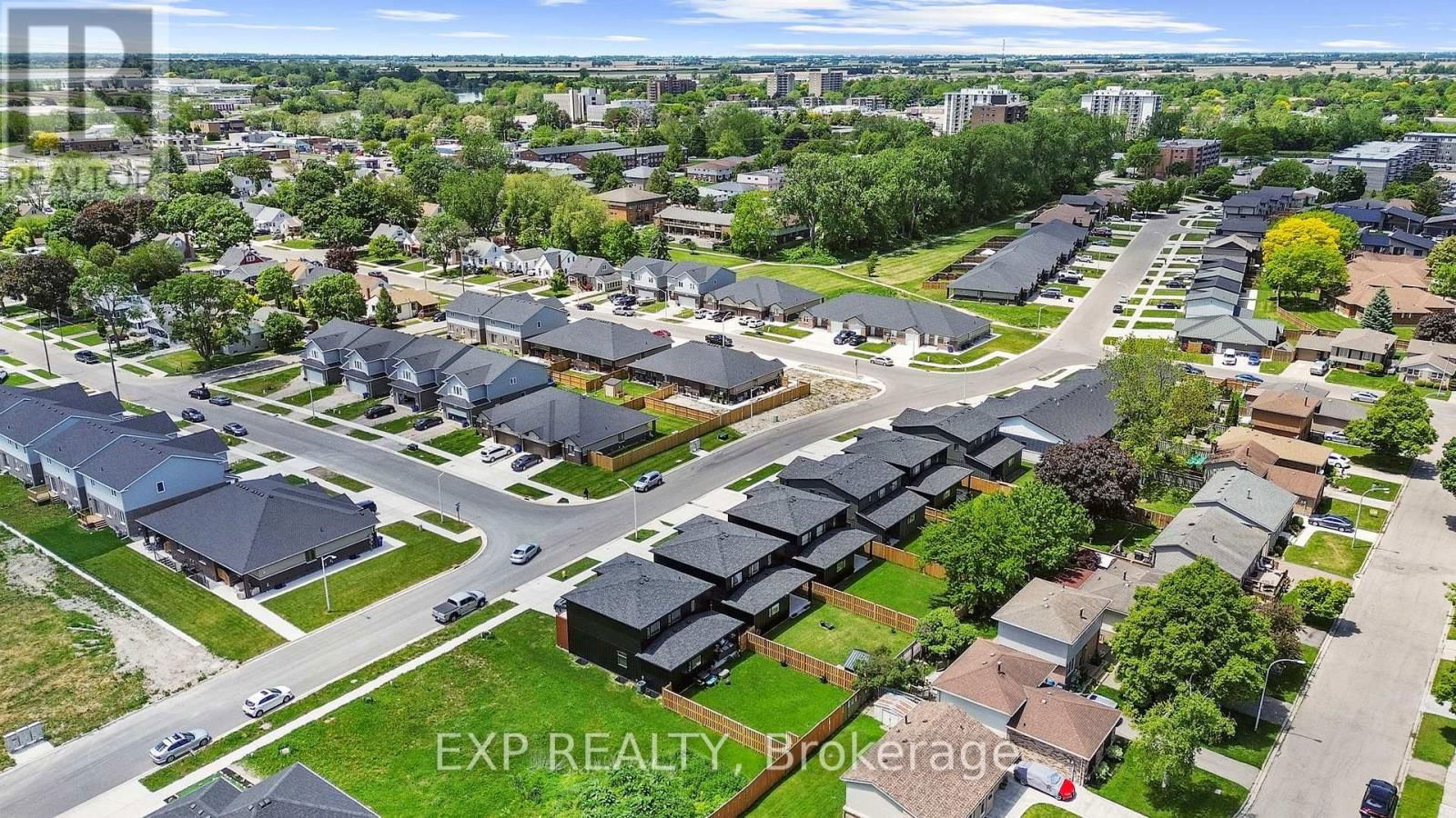 117 CHURCHILL PARK ROAD Image 46