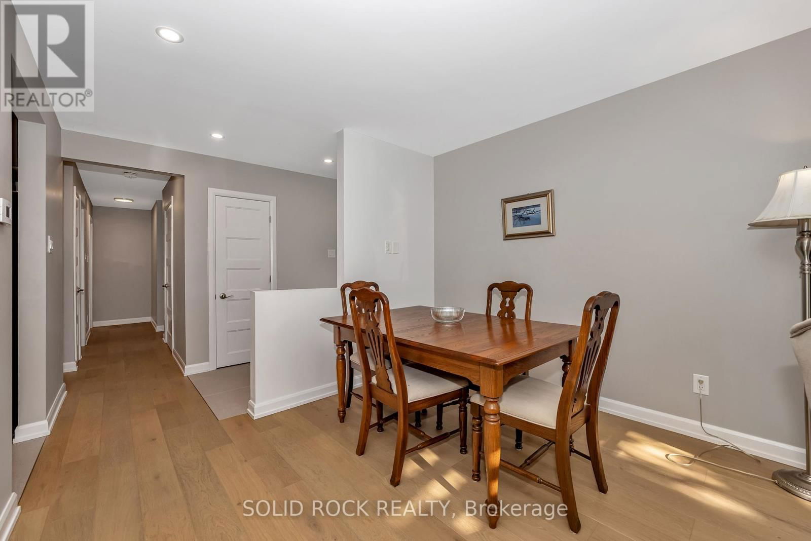 1229 ERINDALE DRIVE Image 6