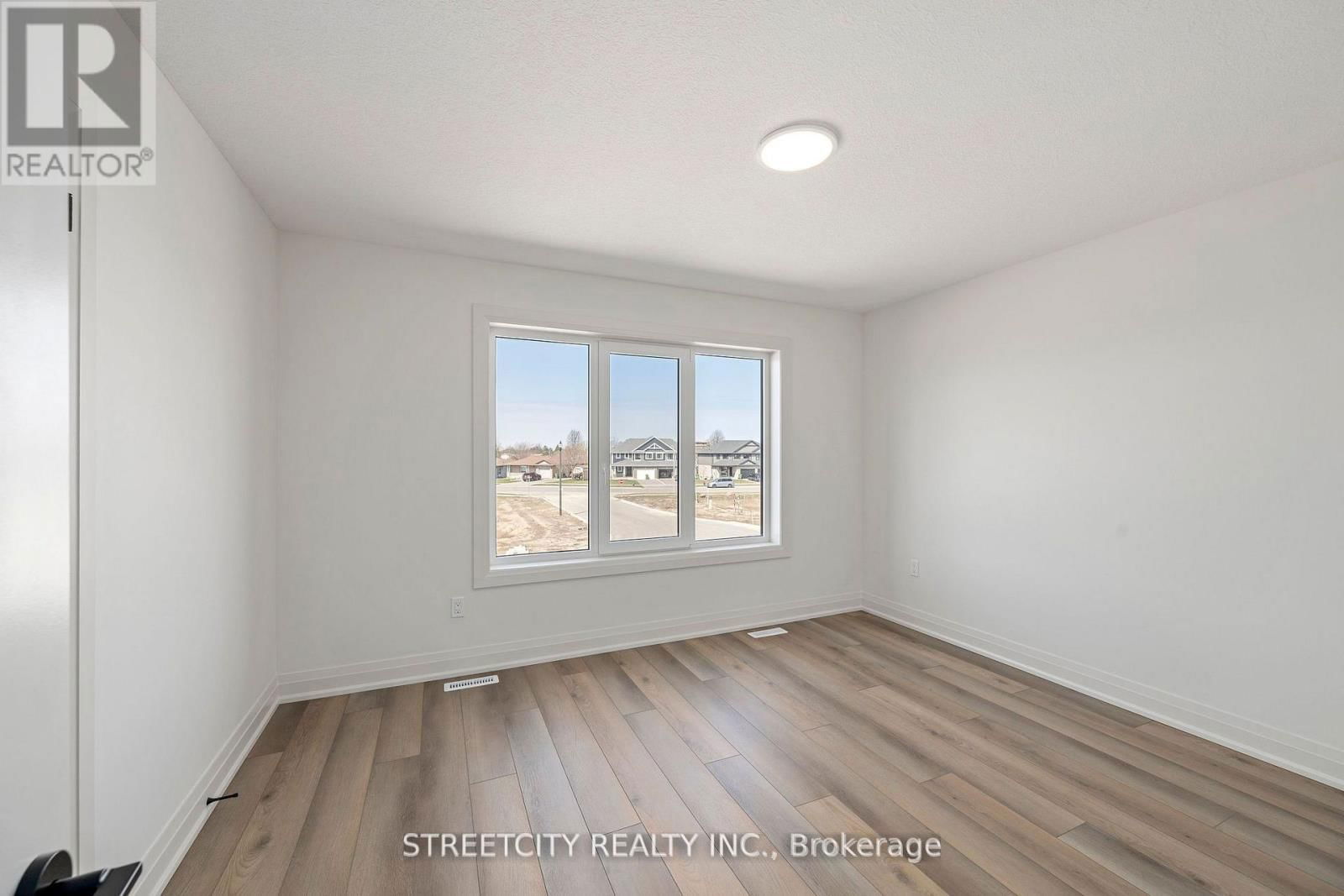 53 LUCAS ROAD Image 28