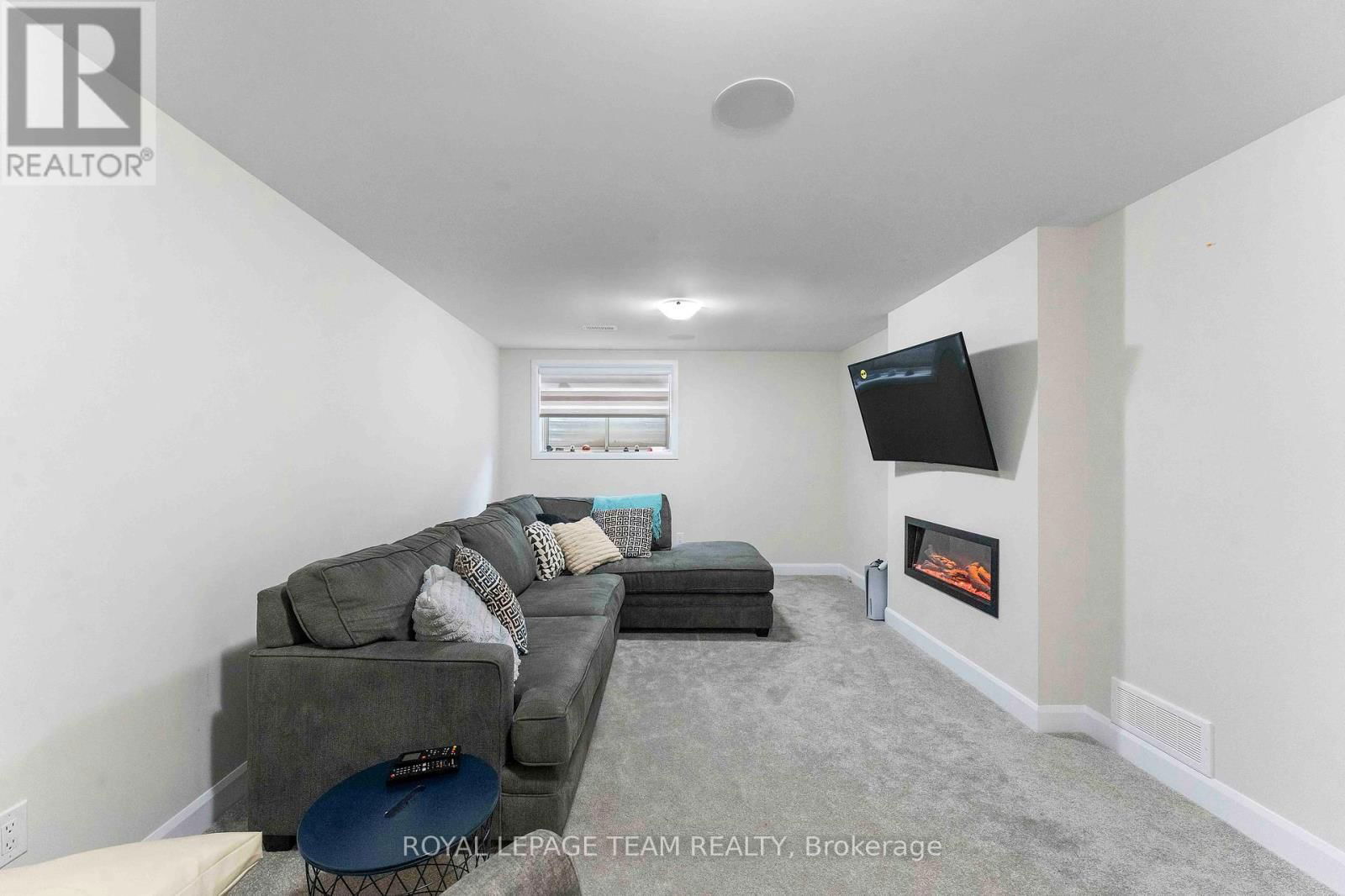325 COSANTI DRIVE Image 34