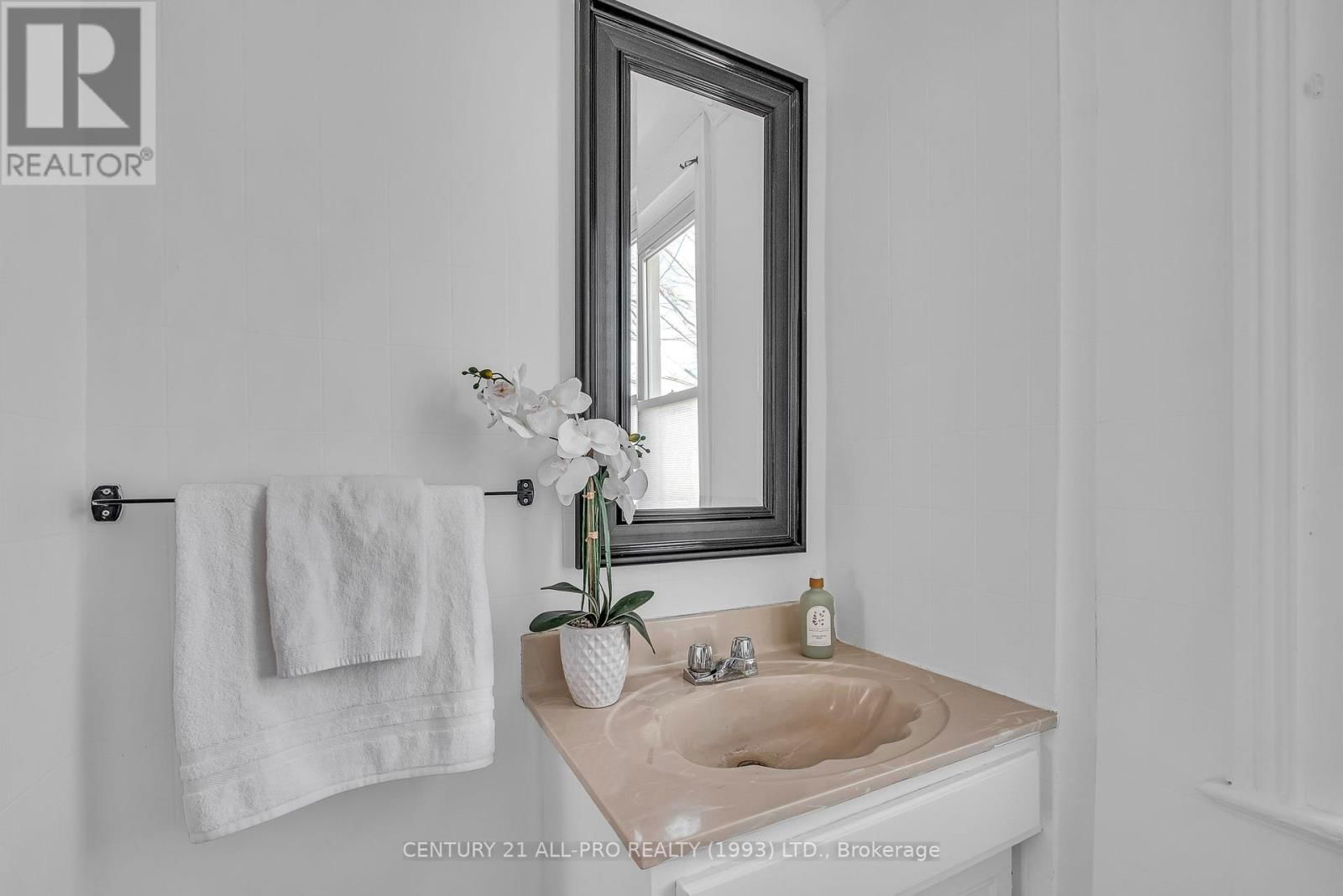 113 TREMAINE STREET Image 21
