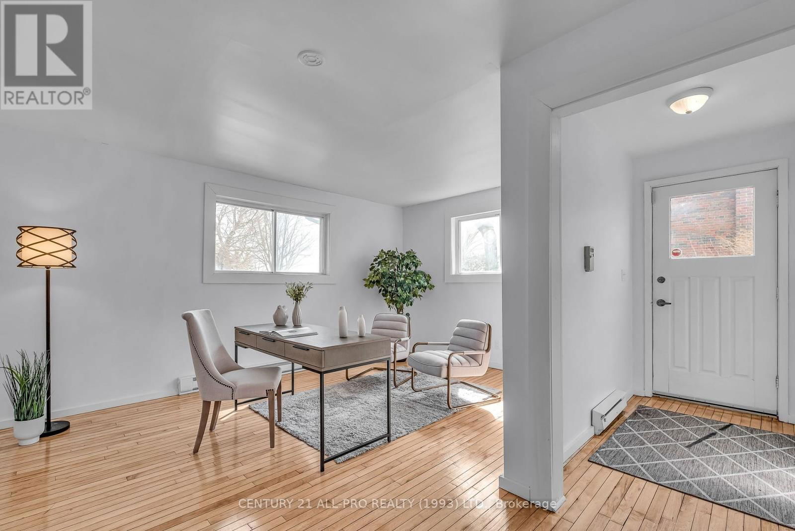 113 TREMAINE STREET Image 27