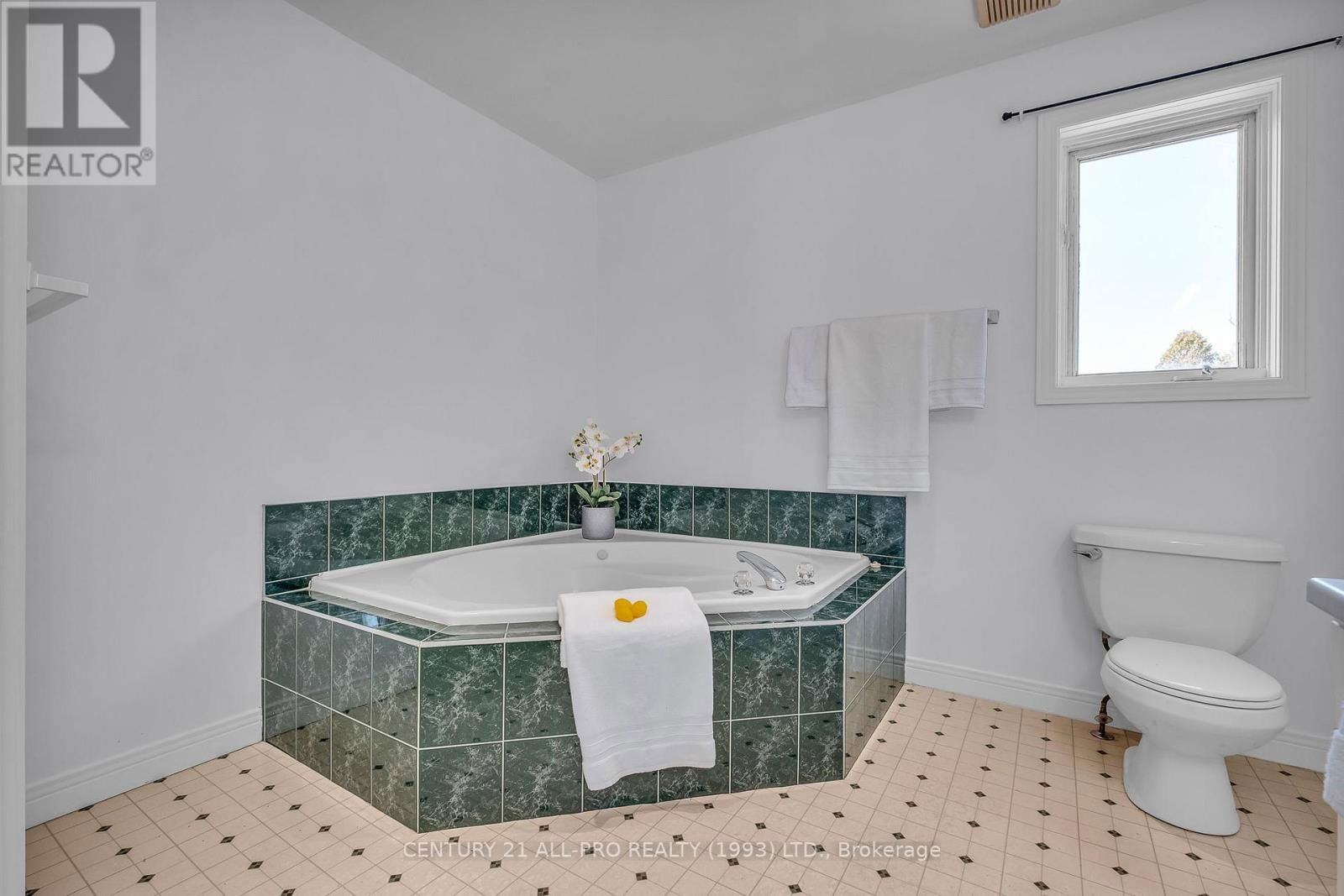 113 TREMAINE STREET Image 36