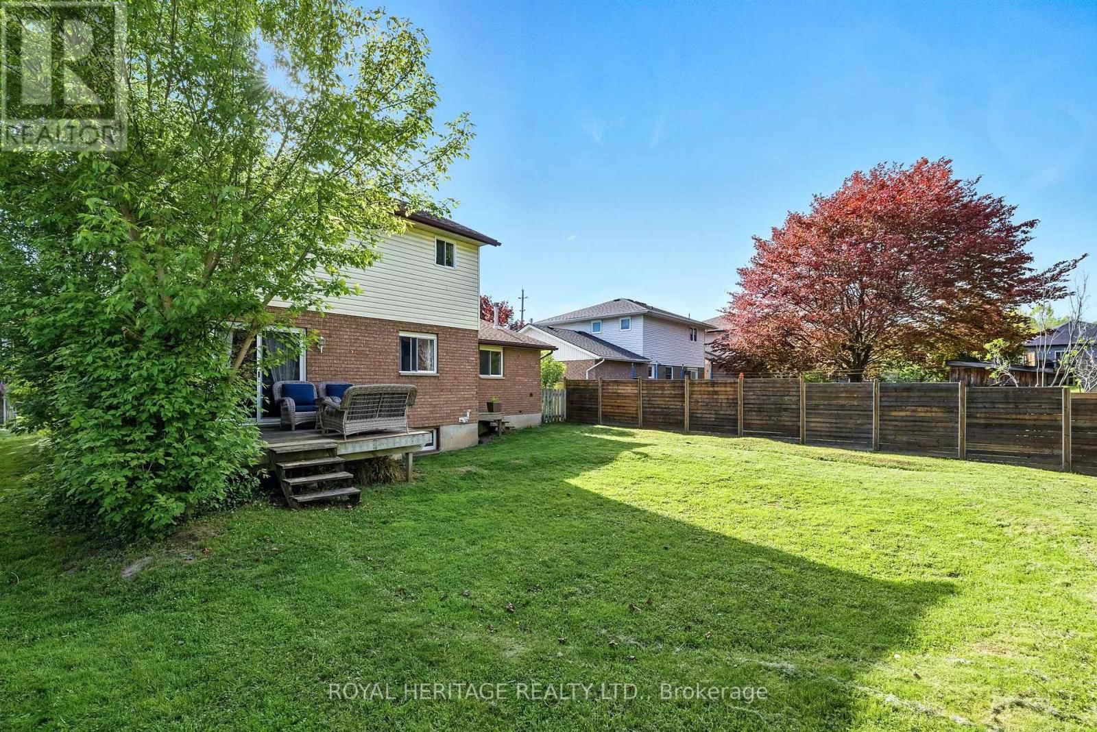 83 PINNACLE STREET NORTH Image 31