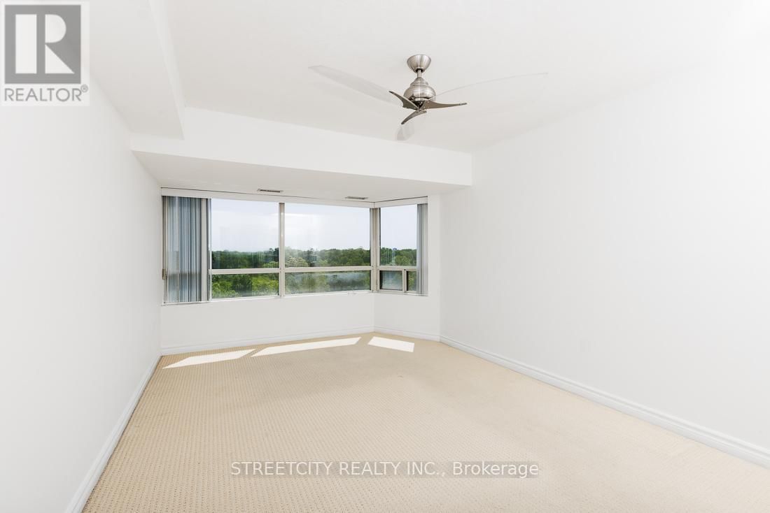 608 - 521 RIVERSIDE DRIVE Image 13