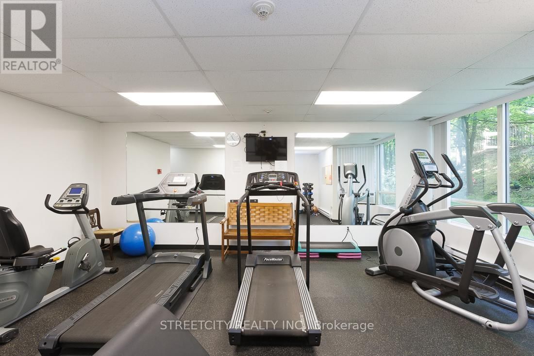 608 - 521 RIVERSIDE DRIVE Image 23