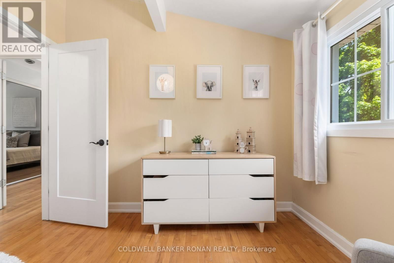 953026 7TH LINE Image 17