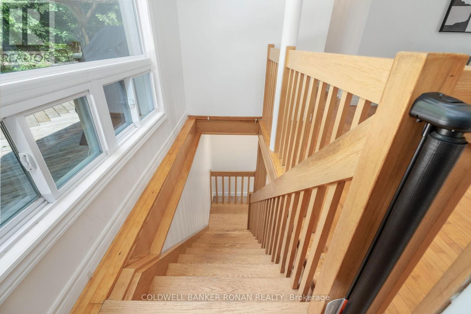 953026 7TH LINE Image 21