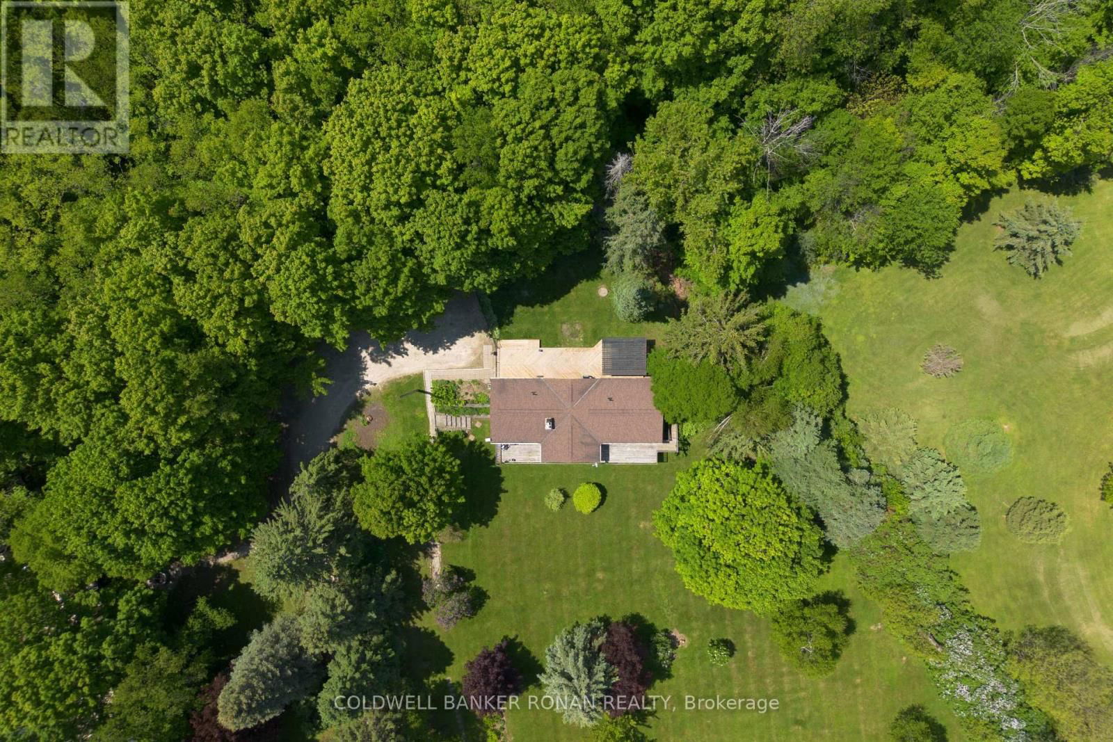 953026 7TH LINE Image 40