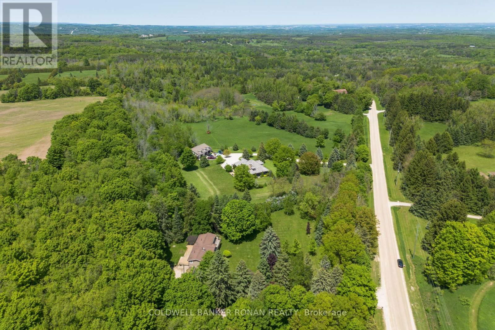 953026 7TH LINE Image 41