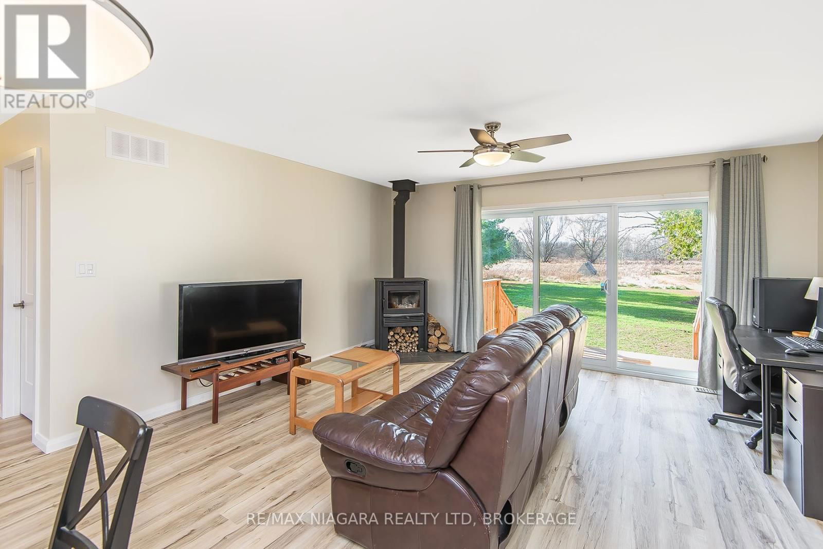 51480 HEWITT ROAD Image 19