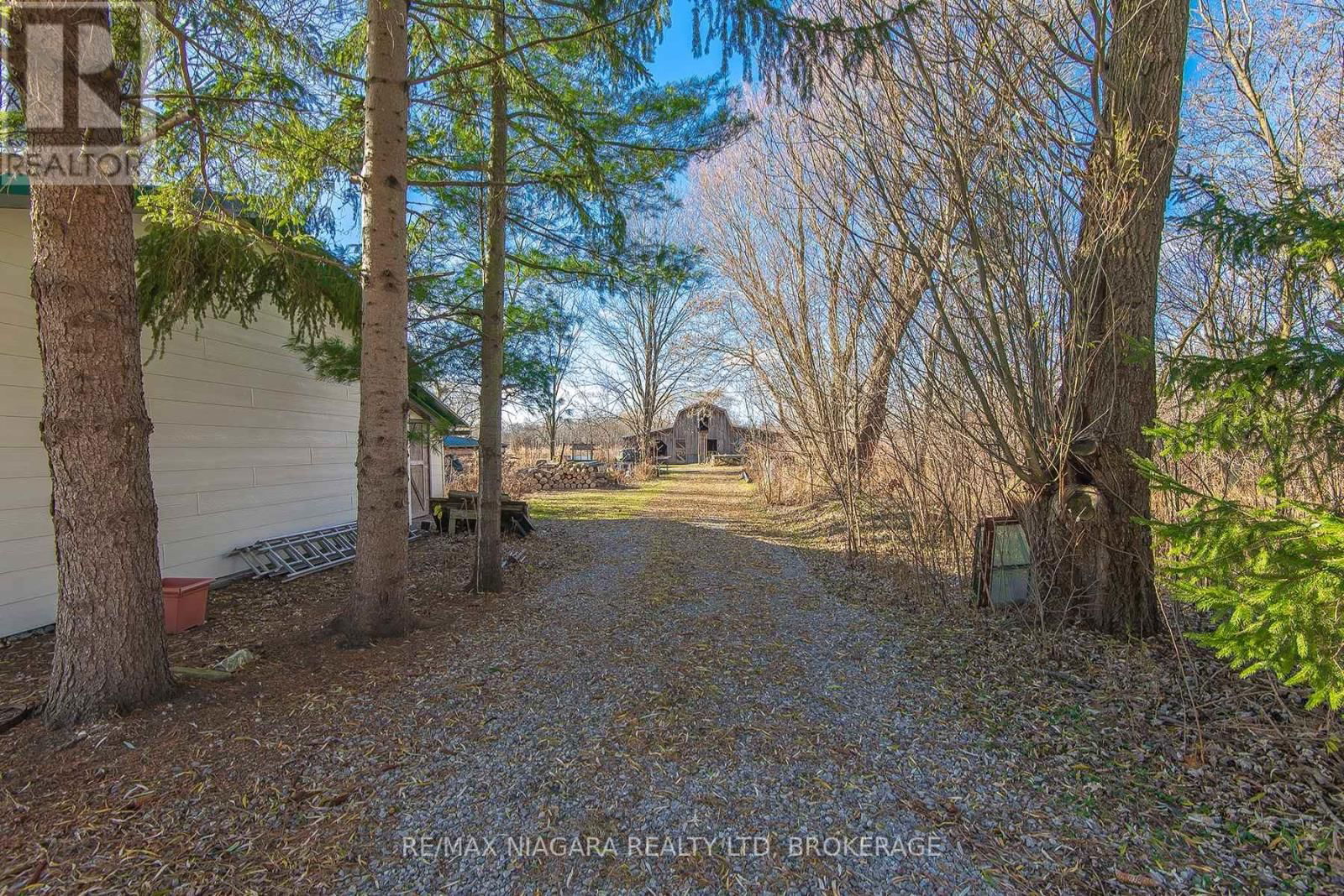 51480 HEWITT ROAD Image 7