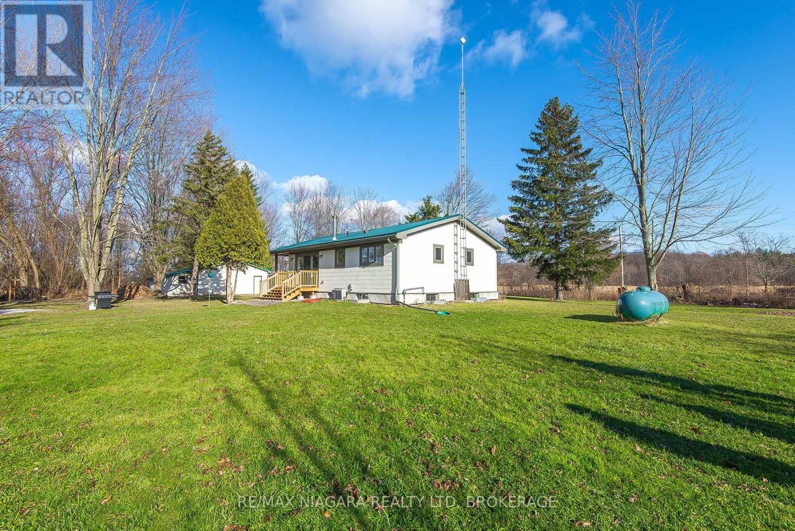51480 HEWITT ROAD Image 8