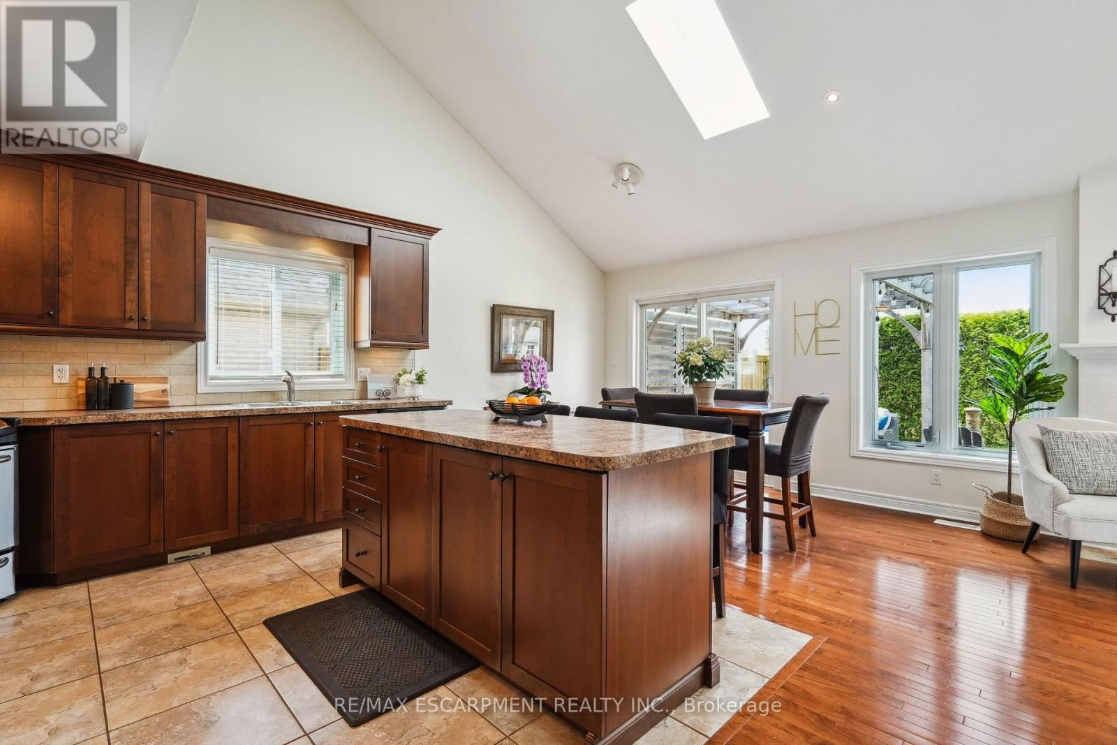 177 WHEELER COURT Image 12