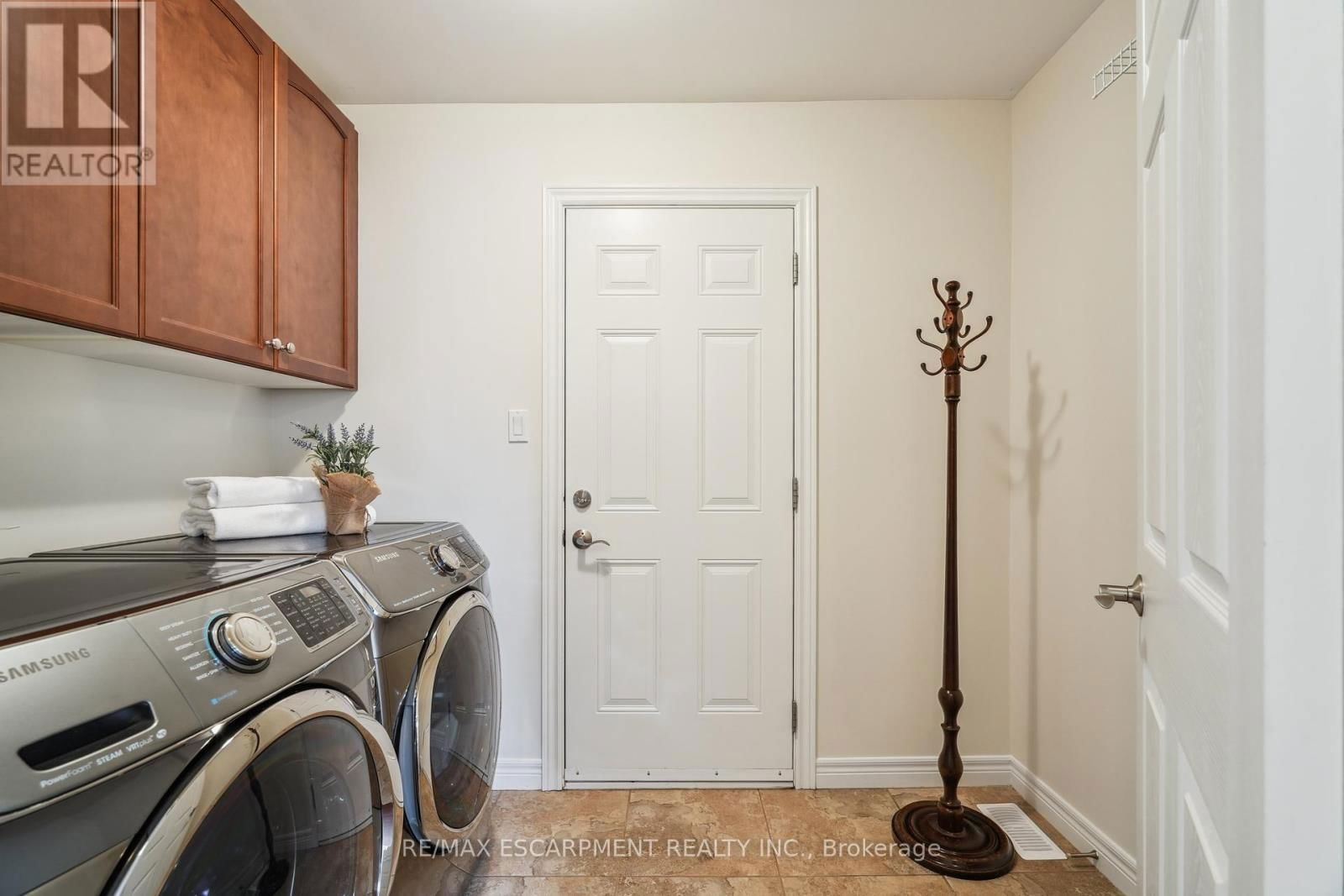 177 WHEELER COURT Image 21