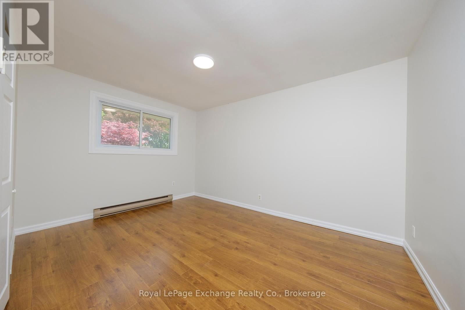 287 QUEEN STREET Image 14